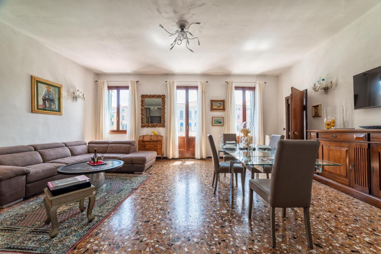 Royal Rialto Apartment - Grand Canal View Veneza Exterior foto