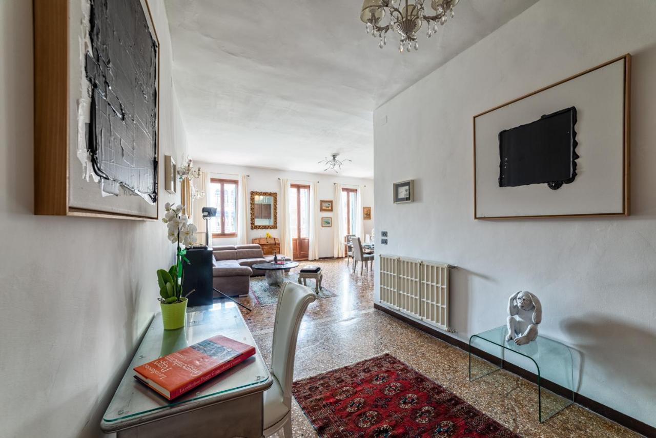 Royal Rialto Apartment - Grand Canal View Veneza Exterior foto