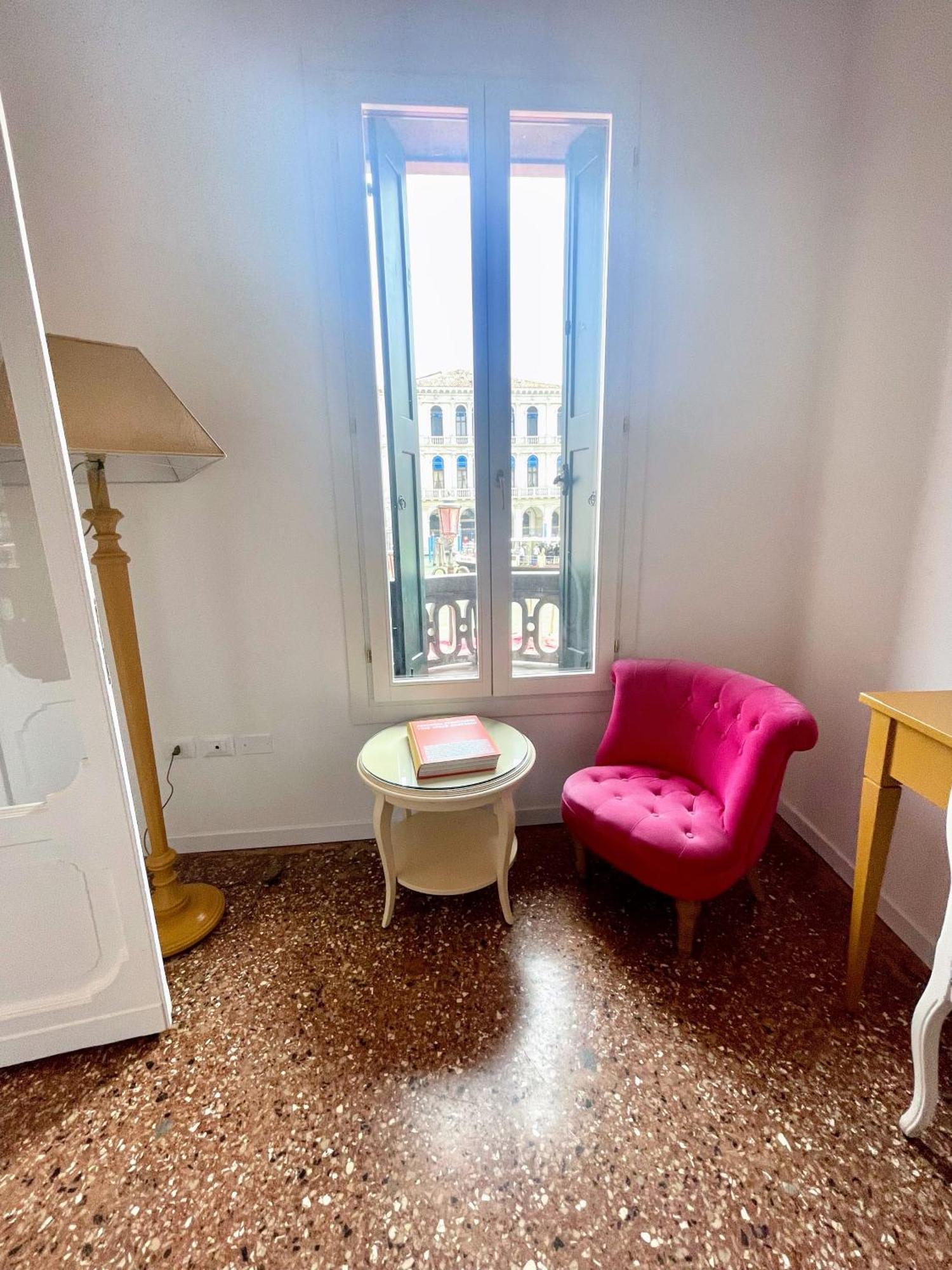 Royal Rialto Apartment - Grand Canal View Veneza Exterior foto